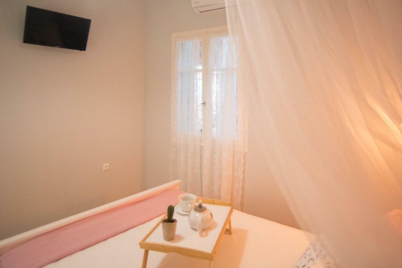 La Casa Rosa Apartment Lefkada City ภายนอก รูปภาพ