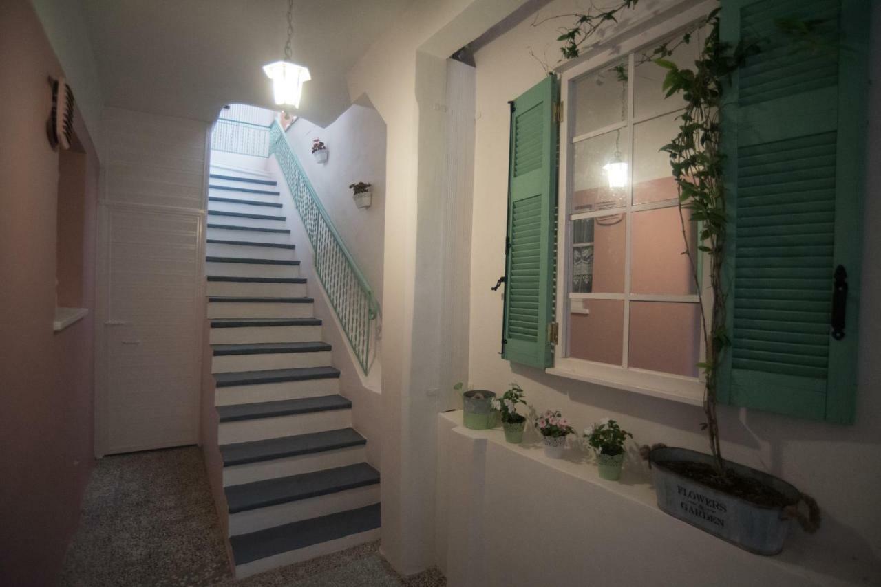 La Casa Rosa Apartment Lefkada City ภายนอก รูปภาพ